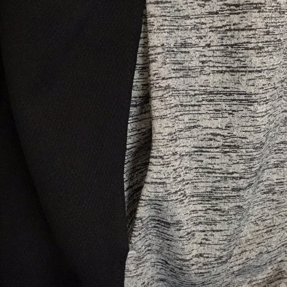 Made for Life Petite Full Length Zipper Heather Gray and Black Active Jacket - Picture 5 of 11